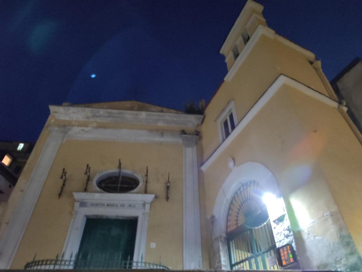Casetta al Vomero Napoli Esterno foto
